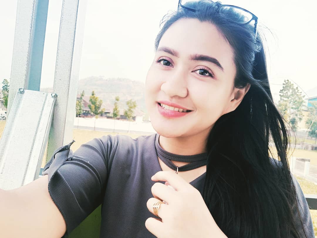 Dulu Dicerai Bupati Garut Lewat SMS Setelah 4 Hari Menikah, Kini Fany Octora Tampak Lebih Cantik dan Segar